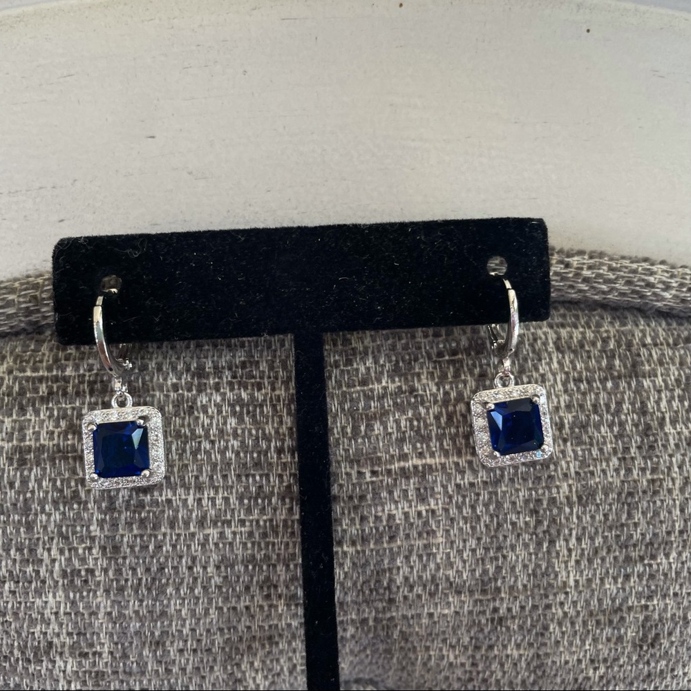 18k GP stamped lab made sapphire earrings - Picture 9 of 11